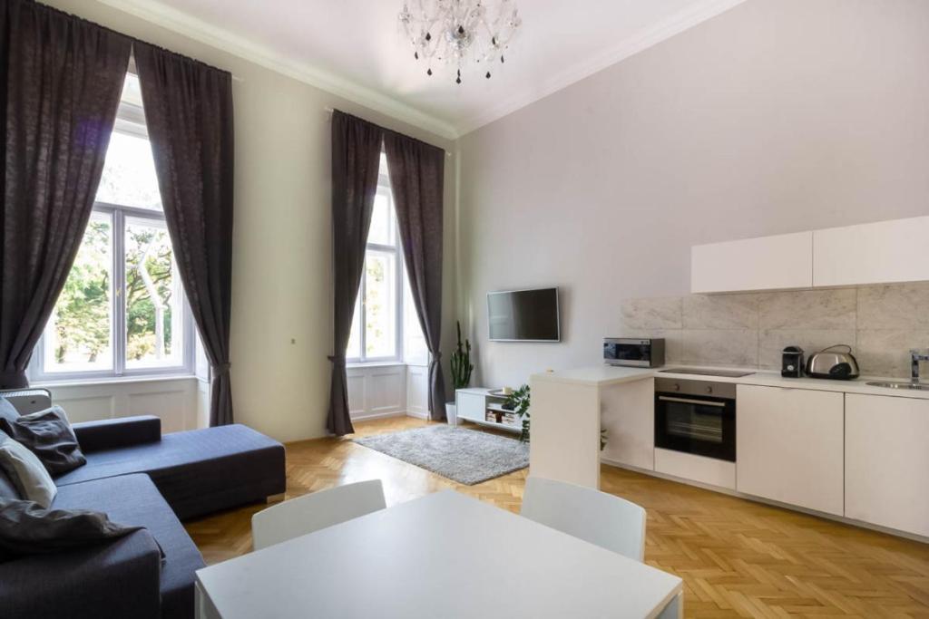 Luxury Lisbeth Apartman Budapest Budapeszt Zewnętrze zdjęcie